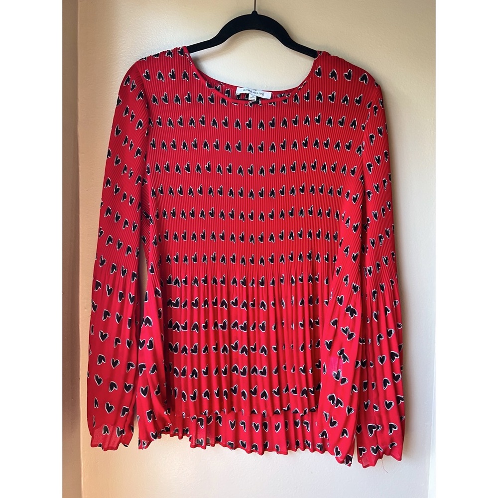 Red Heart print blouse by Rose & Olive
